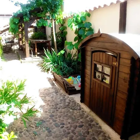 5 Bedrooms House With Enclosed Garden And Wifi At Semesterbostad