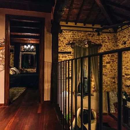 5 Bedrooms House With Enclosed Garden And Wifi At Semesterbostad Fuenteodra